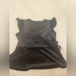 Black Velvet Size Large Banana Republic Top